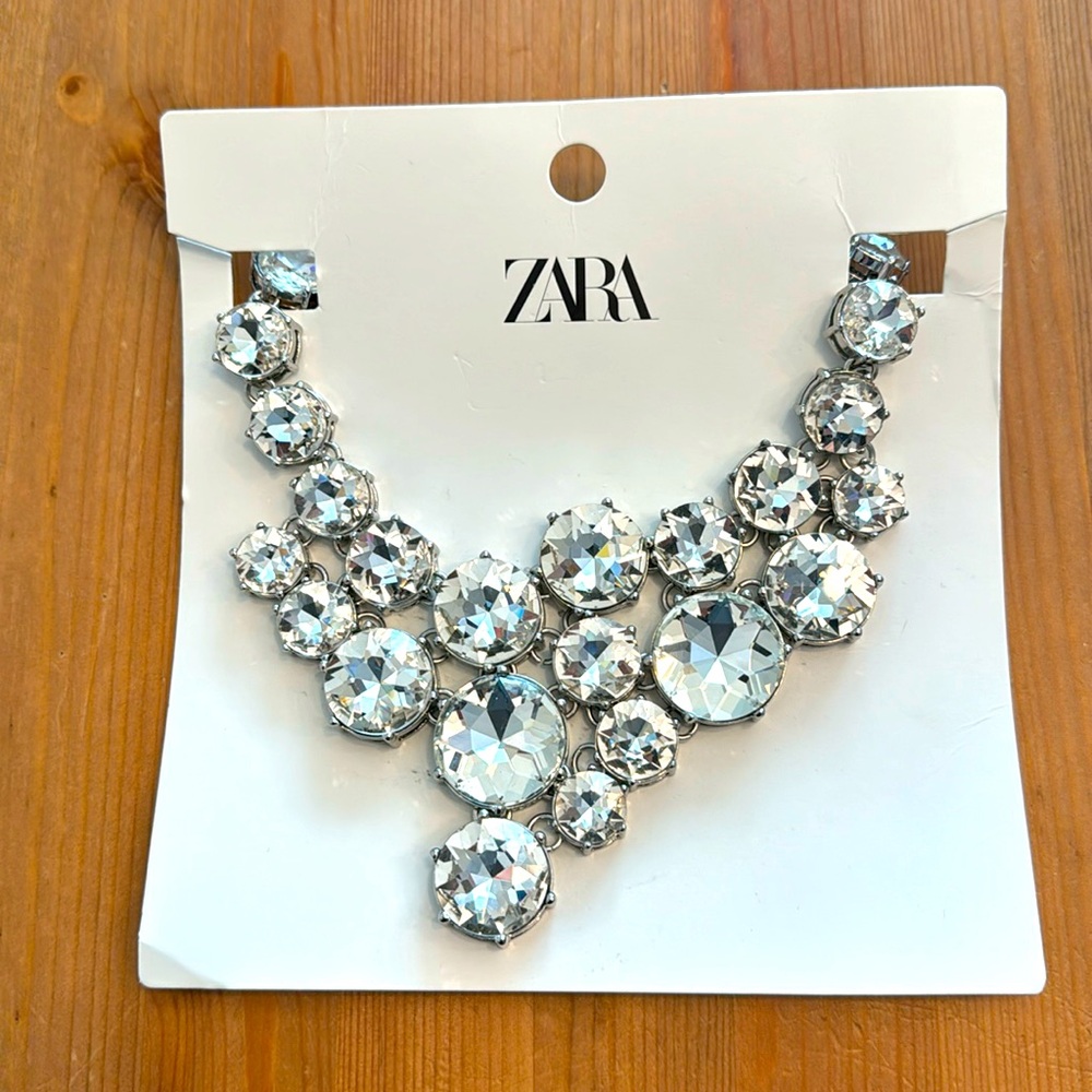 Zara sparkly statement necklace - NWT ($30 OBO)